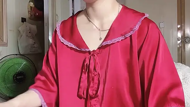 LinhChi 9x online show from 04/04/26, 01:01