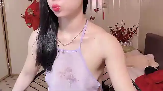 Snapshot of LinhChi_9x chatting on 06/30/26, 12:10 LinhChi 9x online show from 06/30/26, 12:10