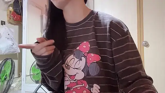 LinhChi 9x online show from 02/08/26, 01:09