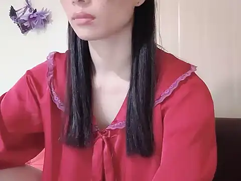 Snapshot of LinhChi_9x chatting on 09/26/25, 04:08 LinhChi 9x online show from 09/26/25, 04:08