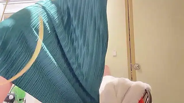 LinhChi 9x online show from 03/11/26, 02:00