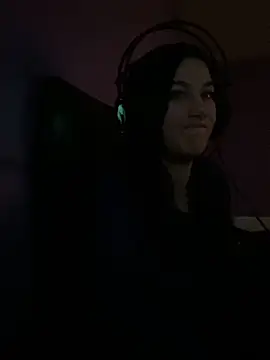 AnnnMary online show from 02/03/25, 01:30