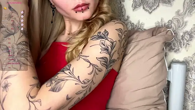 Snapshot of MarthaGees chatting on 11/09/25, 04:00 MarthaGees online show from 11/09/25, 04:00