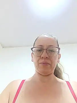 Snapshot of miss_hanna07 chatting on 10/03/25, 12:39 miss hanna07 online show from 10/03/25, 12:39
