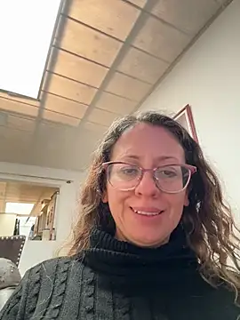 miss hanna07 online show from 10/22/25, 04:17