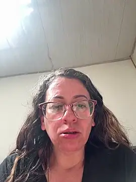 Snapshot of miss_hanna07 chatting on 06/06/26, 02:55 miss hanna07 online show from 06/06/26, 02:55