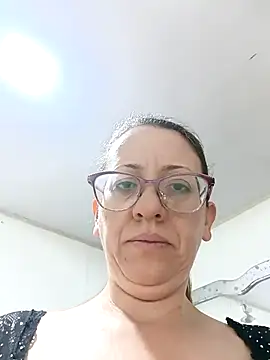 Snapshot of miss_hanna07 chatting on 01/06/26, 10:19 miss hanna07 online show from 01/06/26, 10:19