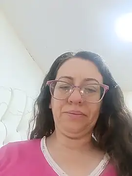 Snapshot of miss_hanna07 chatting on 06/15/26, 02:06 miss hanna07 online show from 06/15/26, 02:06