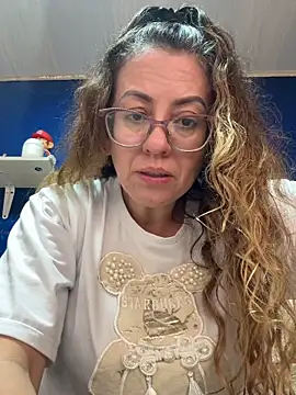 Snapshot of miss_hanna07 chatting on 02/26/26, 03:45 miss hanna07 online show from 02/26/26, 03:45