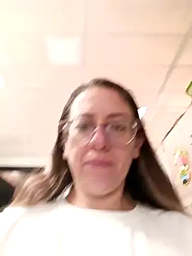 Snapshot of miss_hanna07 chatting on 02/07/26, 02:47 miss hanna07 online show from 02/07/26, 02:47