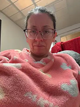 miss hanna07 online show from 11/07/25, 03:16