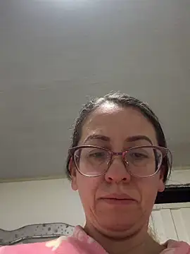 Snapshot of miss_hanna07 chatting on 02/22/26, 01:08 miss hanna07 online show from 02/22/26, 01:08