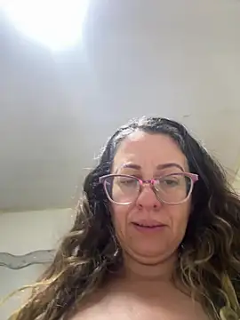 Snapshot of miss_hanna07 chatting on 02/05/26, 12:45 miss hanna07 online show from 02/05/26, 12:45