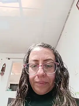 Snapshot of miss_hanna07 chatting on 06/16/26, 05:13 miss hanna07 online show from 06/16/26, 05:13