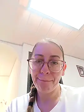 miss hanna07 online show from 04/13/26, 02:10