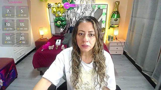 Snapshot of miss_hanna07 chatting on 03/22/25, 12:35 miss hanna07 online show from 03/22/25, 12:35