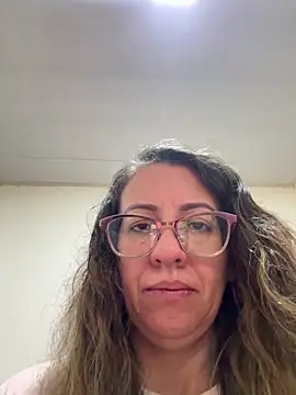miss hanna07 online show from 04/18/26, 01:57