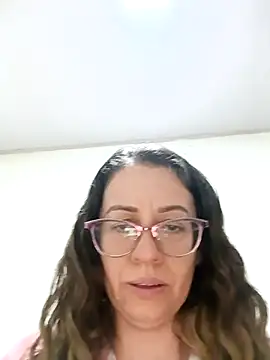 Snapshot of miss_hanna07 chatting on 02/04/26, 11:38 miss hanna07 online show from 02/04/26, 11:38