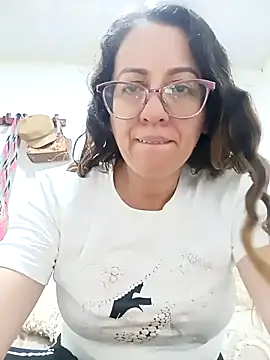 miss hanna07 online show from 04/08/26, 07:04