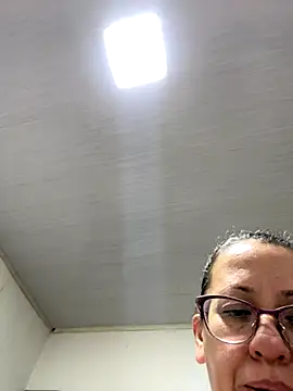 Snapshot of miss_hanna07 chatting on 09/19/25, 09:35 miss hanna07 online show from 09/19/25, 09:35