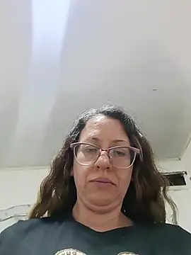 Snapshot of miss_hanna07 chatting on 10/12/25, 12:01 miss hanna07 online show from 10/12/25, 12:01