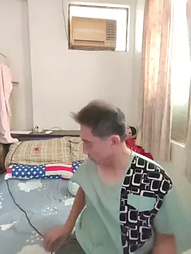 YuHsuant online show from 10/08/25, 02:02