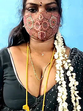 mayaa2u online show from 07/08/26, 02:57