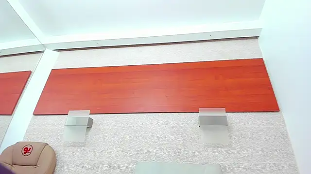 Snapshot of maddy_cartter chatting on 11/15/25, 10:52 maddy cartter online show from 11/15/25, 10:52