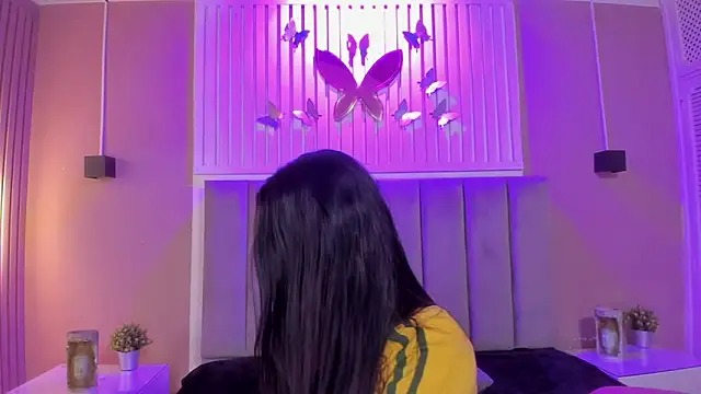 diosa cristal online show from 12/04/25, 03:16