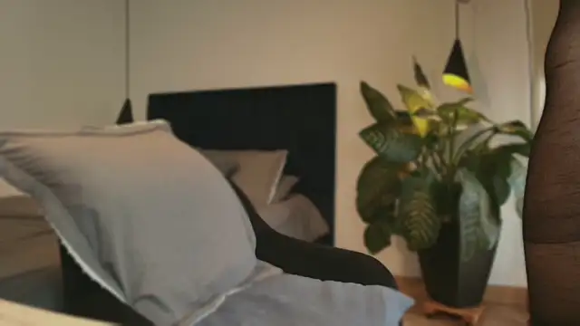 pansuggarofficial online show from 12/05/25, 02:04