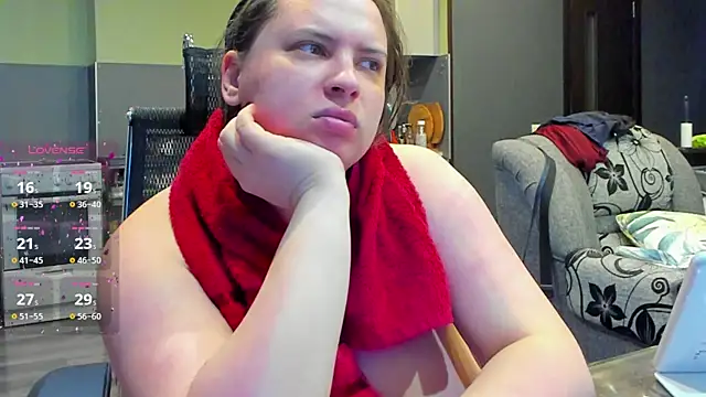 Snapshot of 1lindsey1 chatting on 10/20/25, 03:23 1lindsey1 online show from 10/20/25, 03:23