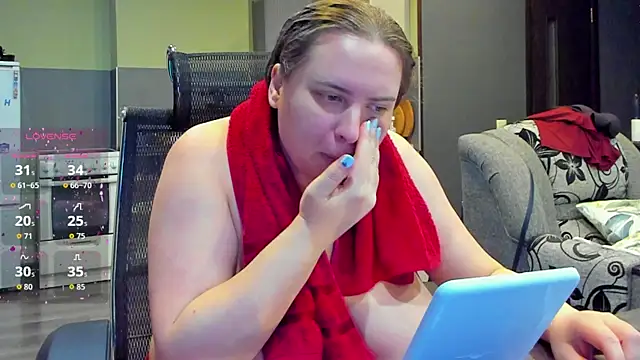 Snapshot of 1lindsey1 chatting on 11/13/25, 10:19 1lindsey1 online show from 11/13/25, 10:19