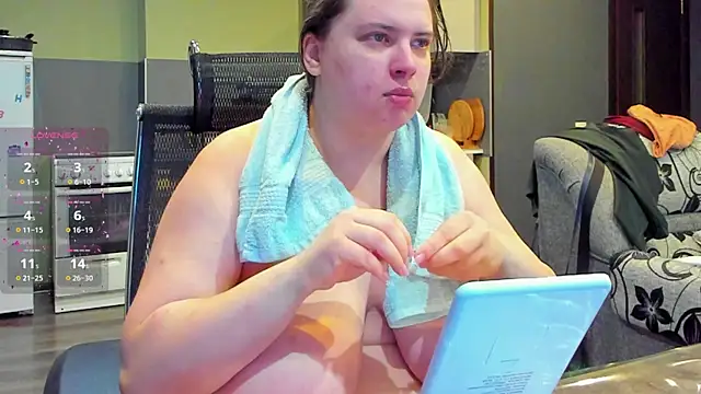 Snapshot of 1lindsey1 chatting on 09/27/25, 02:07 1lindsey1 online show from 09/27/25, 02:07