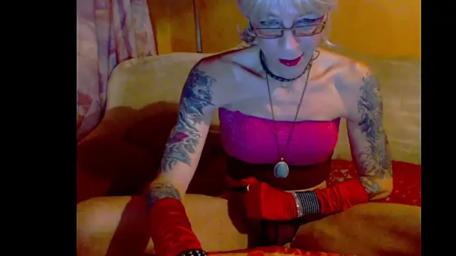 cuxladyboy online show from 12/03/24, 11:29
