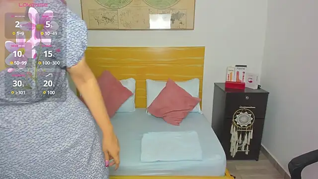 Snapshot of jadde13_ chatting on 02/25/25, 07:16 jadde13 online show from 02/25/25, 07:16