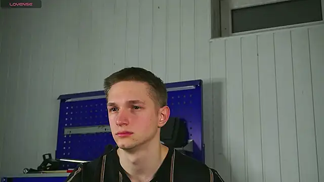 Snapshot of dustyn_fox chatting on 02/09/26, 04:38 dustyn fox online show from 02/09/26, 04:38