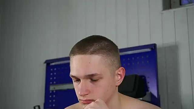 dustyn fox online show from 03/08/26, 03:26