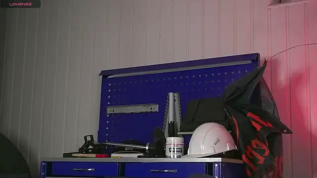 dustyn fox online show from 09/26/25, 01:07