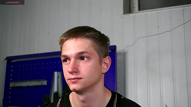 dustyn fox online show from 11/15/25, 03:05