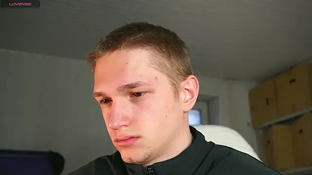 dustyn fox online show from 04/11/26, 04:09