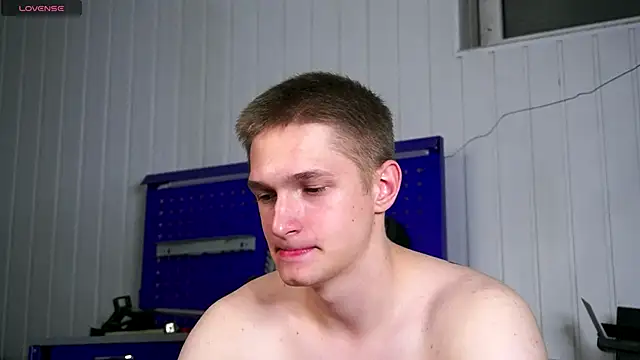 dustyn fox online show from 11/13/25, 03:49