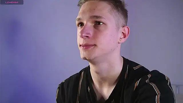 dustyn fox online show from 03/21/25, 06:29