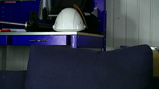 Snapshot of dustyn_fox chatting on 02/03/26, 06:22 dustyn fox online show from 02/03/26, 06:22