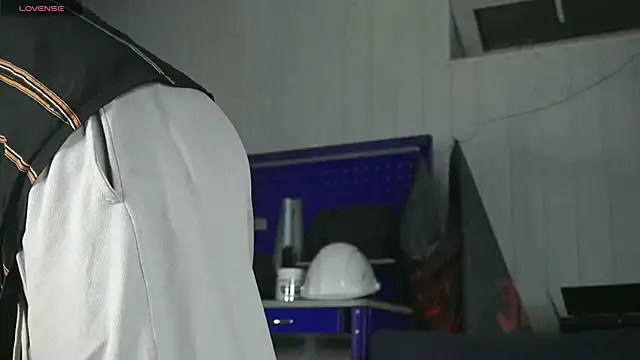 dustyn fox online show from 10/07/25, 04:41