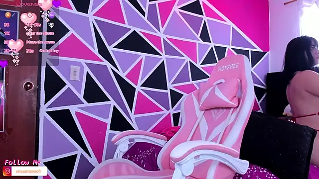 arisantana online show from 10/28/25, 07:24