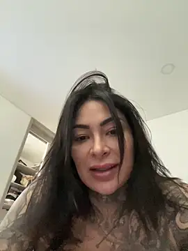 Iam Annii online show from 10/10/25, 07:15