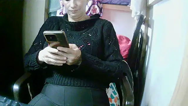 Snapshot of Jennys_room_77 chatting on 06/22/26, 07:55 Jennys room 77 online show from 06/22/26, 07:55
