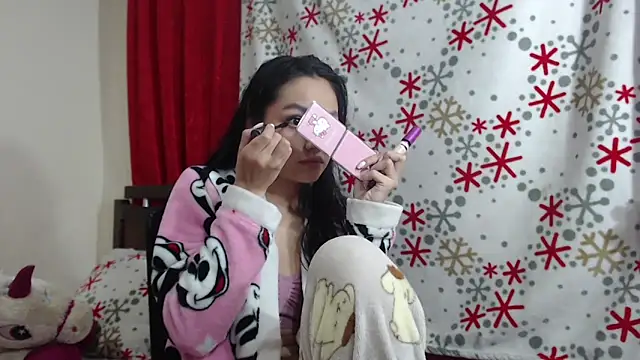 petitolivia online show from 12/04/25, 10:31