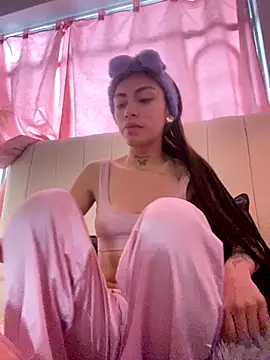 Effy Bonny online show from 10/22/25, 05:01