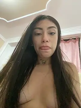 Effy Bonny online show from 10/18/25, 02:46